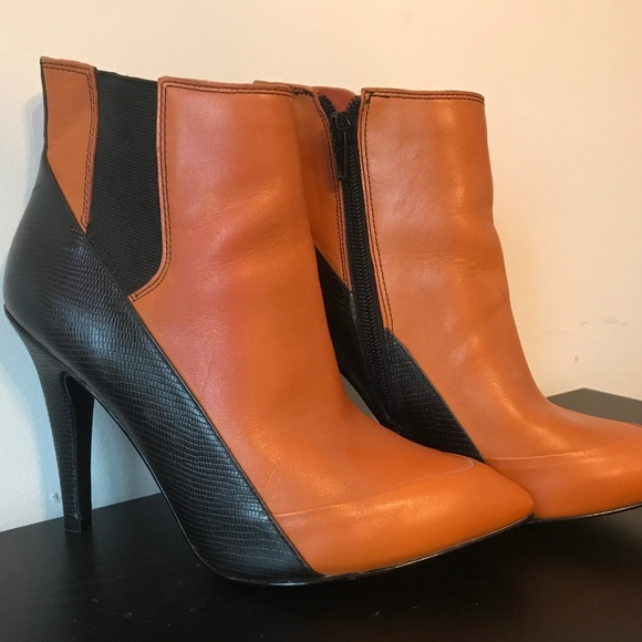 Ankle Boots (Size 6) - Picture 3 of 3